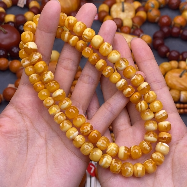 琥珀未镶嵌裸石蜜蜡M