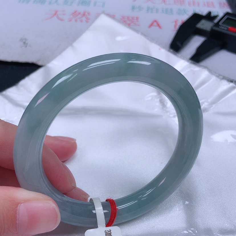 【闪购商品】未镶嵌手镯翡翠55 56