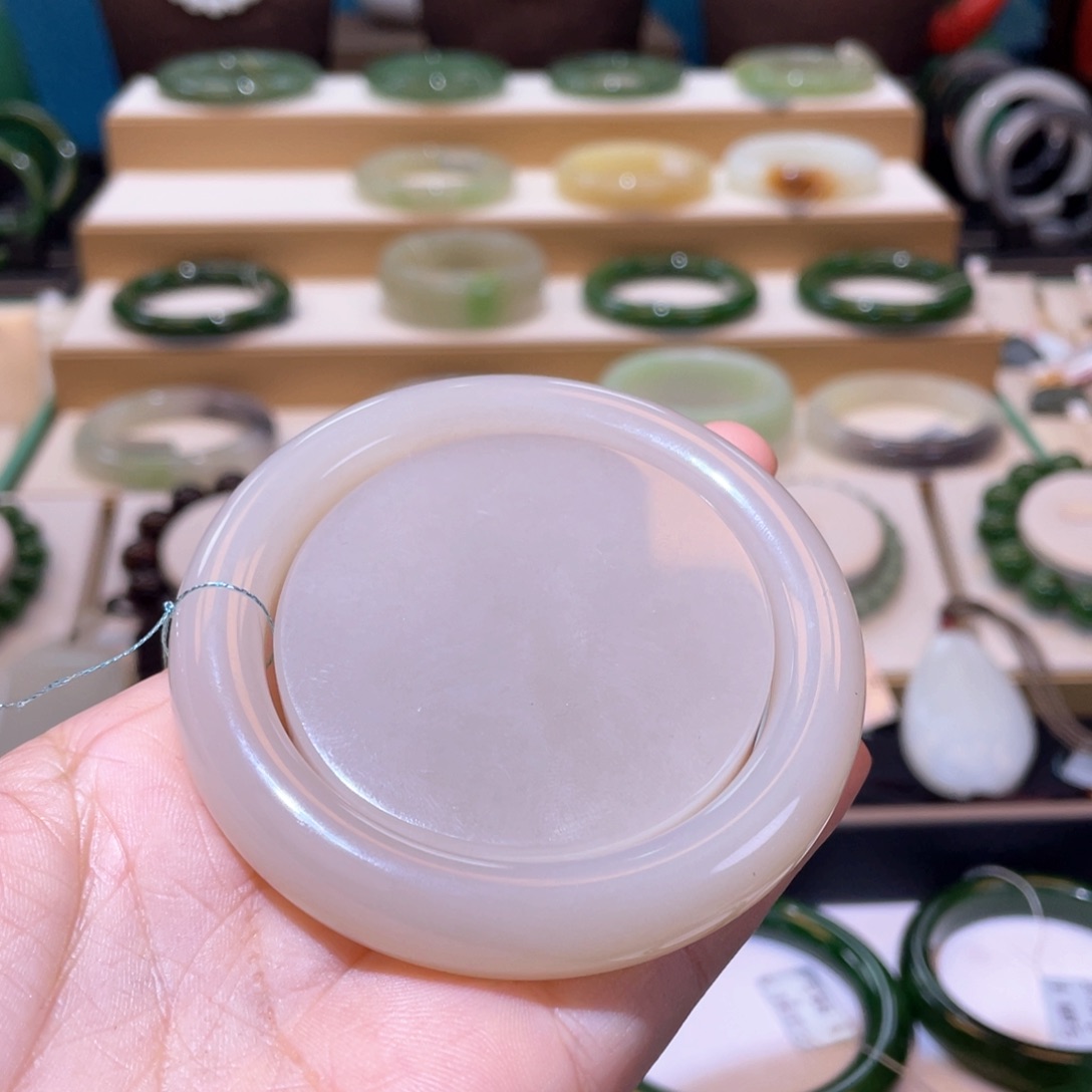 和田玉收藏级藕粉套装手镯56、57未镶嵌