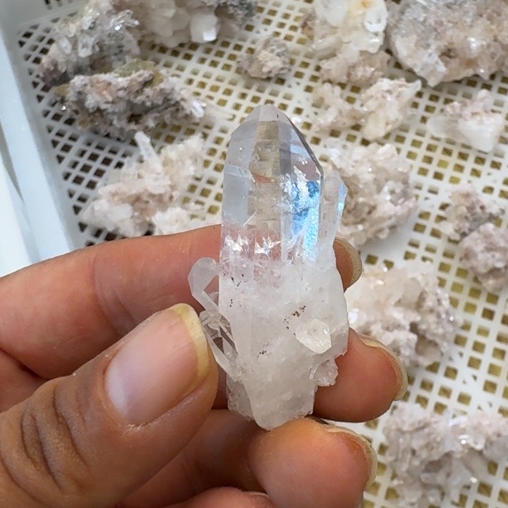 w***s水晶未镶嵌珠宝半成品