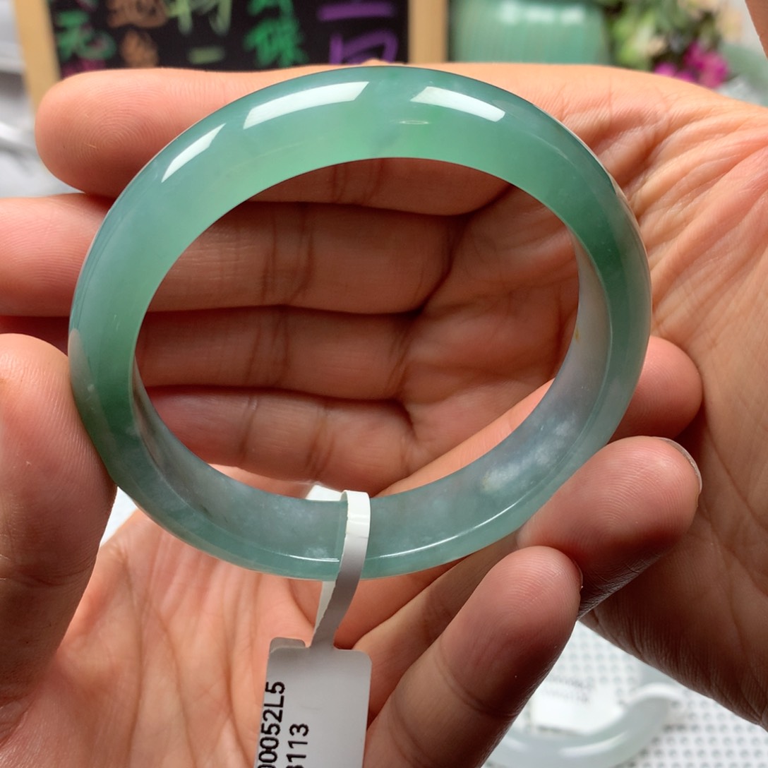 翡翠手镯未镶嵌8号