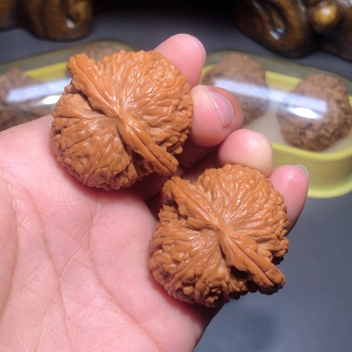 文玩核桃把件39白狮子