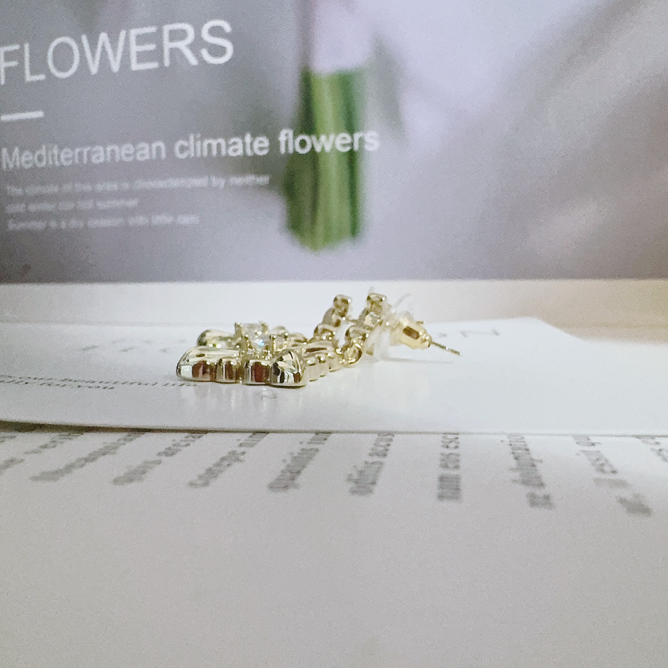 铜合金耳饰 5013 咖金色鸢尾花耳钉