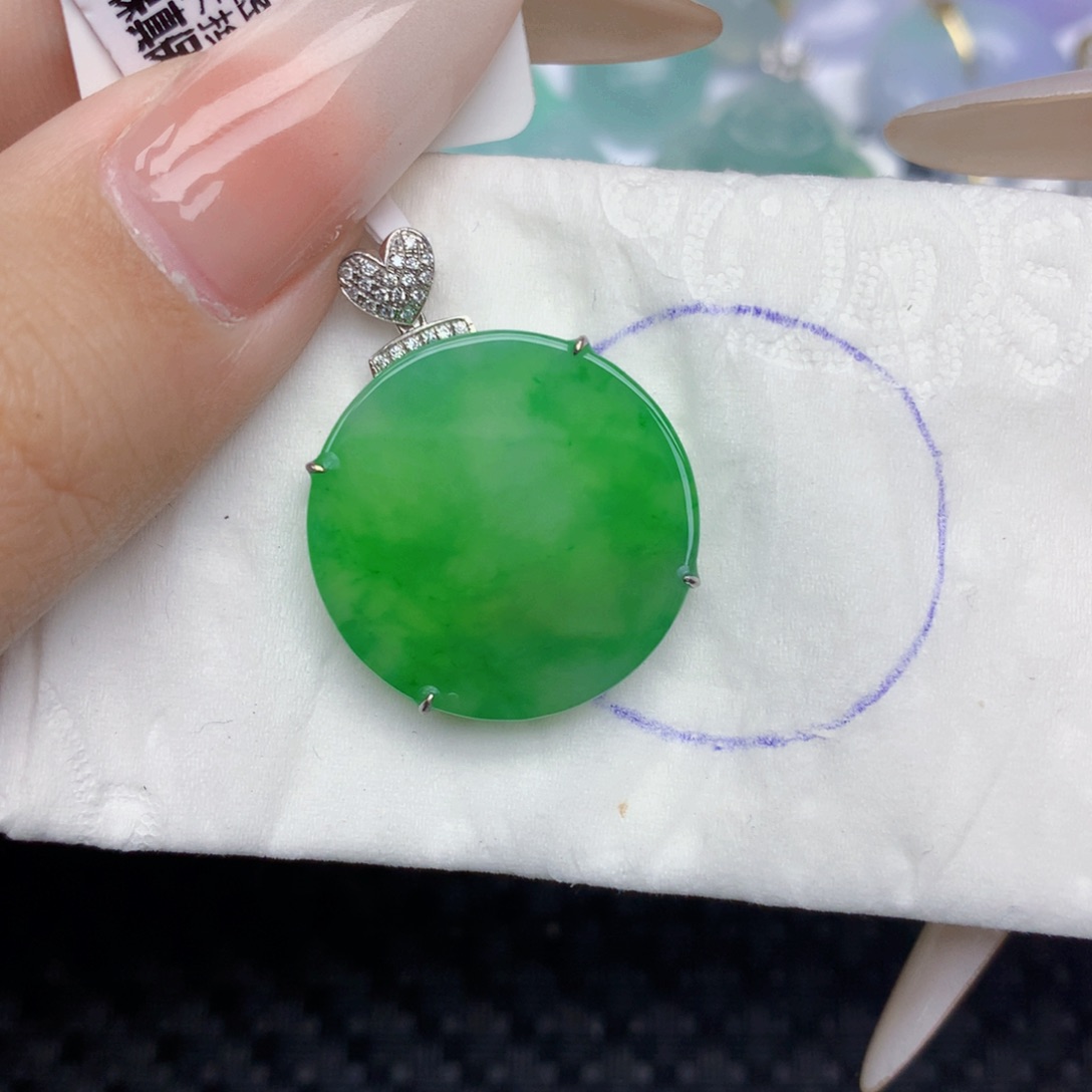 翡翠18K金镶嵌颈饰天然缅甸翡翠a货百元以上9元证书费自理