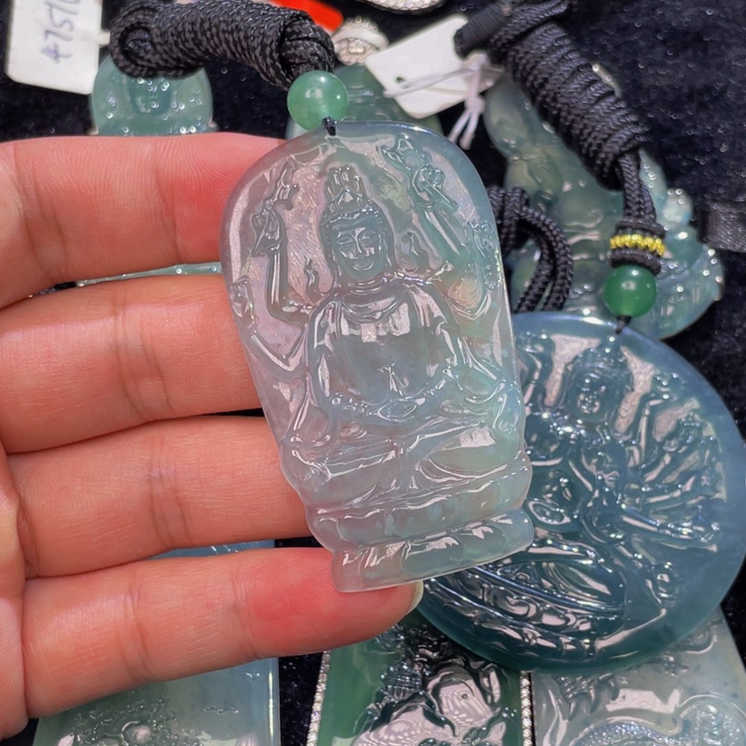 翡翠颈饰未镶嵌5，