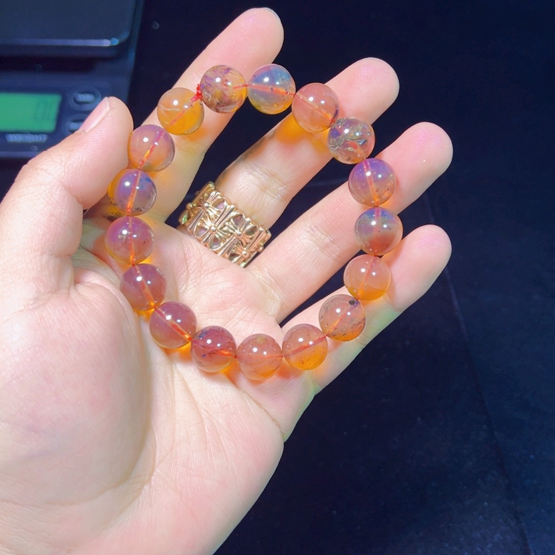 琥珀裸石未镶嵌琥珀