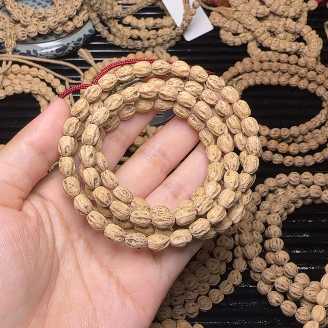 柏香籽/百香籽手串小**学