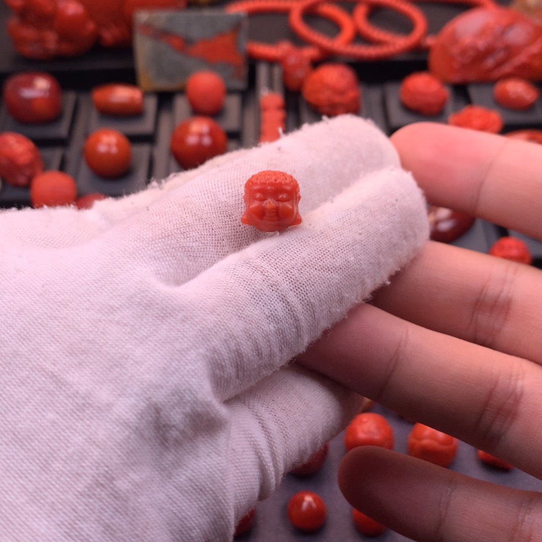 南红玛瑙未镶嵌精工雕刻满色满肉柿子红宝宝佛头11mm+