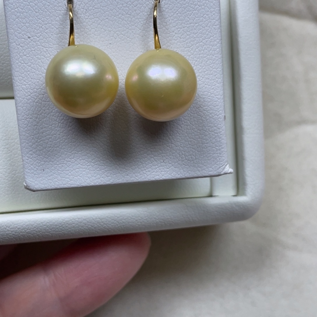 耳饰海水珍珠18K金镶嵌12-13mm