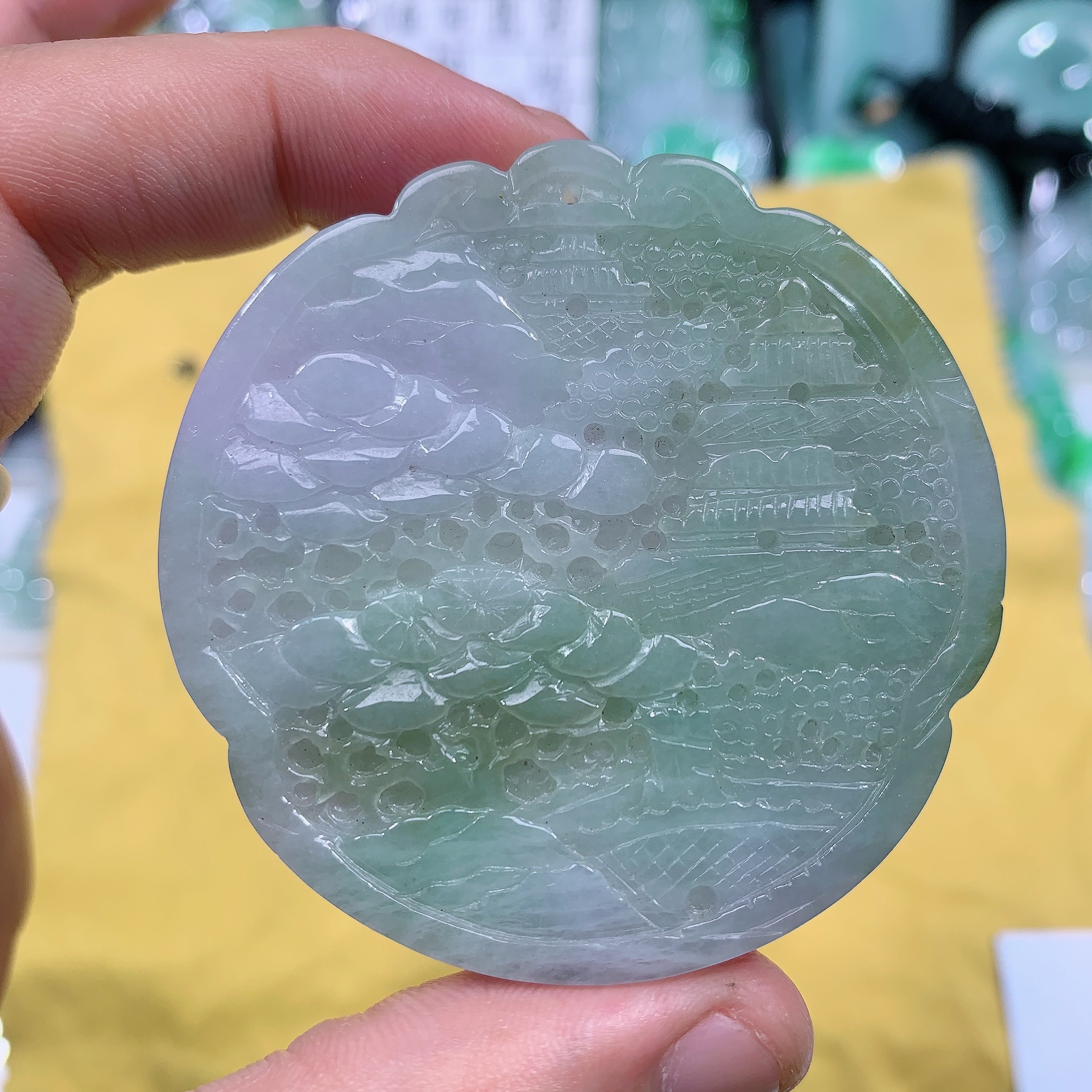 天然A货缅甸翡翠山水牌吊坠，照片左滑看尺寸