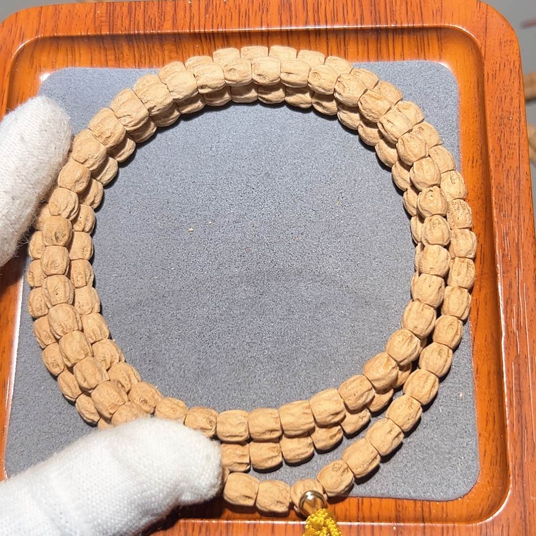 柏香籽/百香籽吊坠窜**儿粉油皮高桩筒顺鬼脸7+