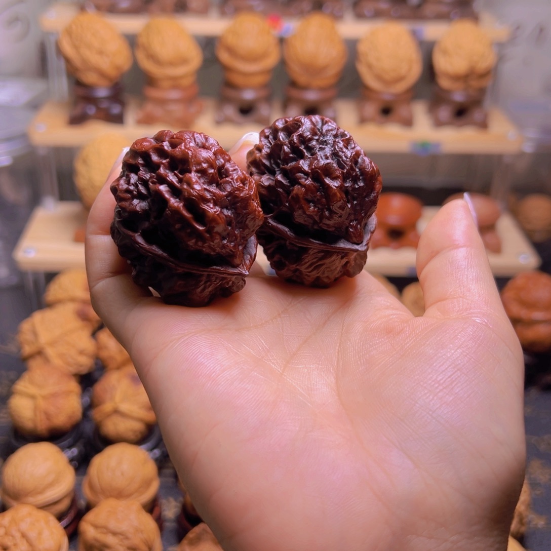 文玩核桃吊坠七彩上古H24、46