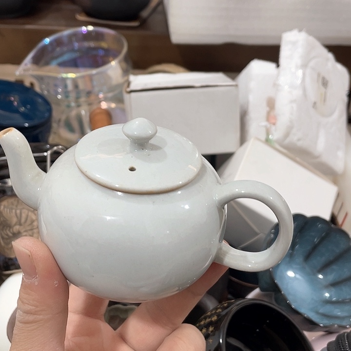 陶瓷茶具全部清清完回家过年