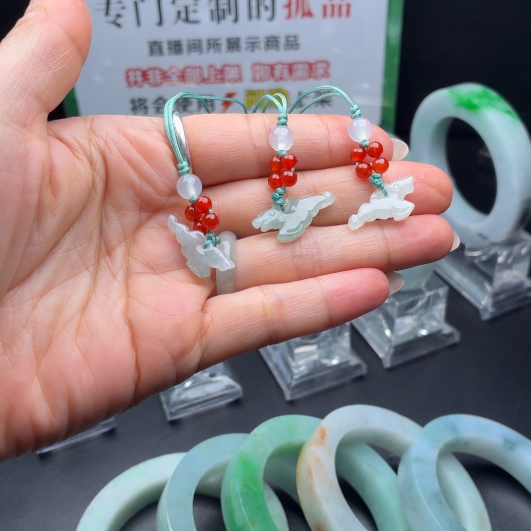 定制翡翠未镶嵌正
