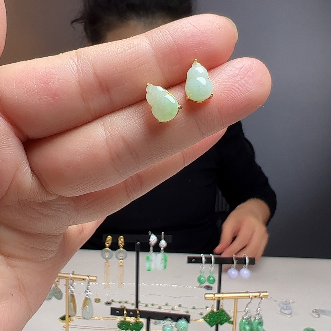 翡翠银S925镶嵌耳饰天然翡翠