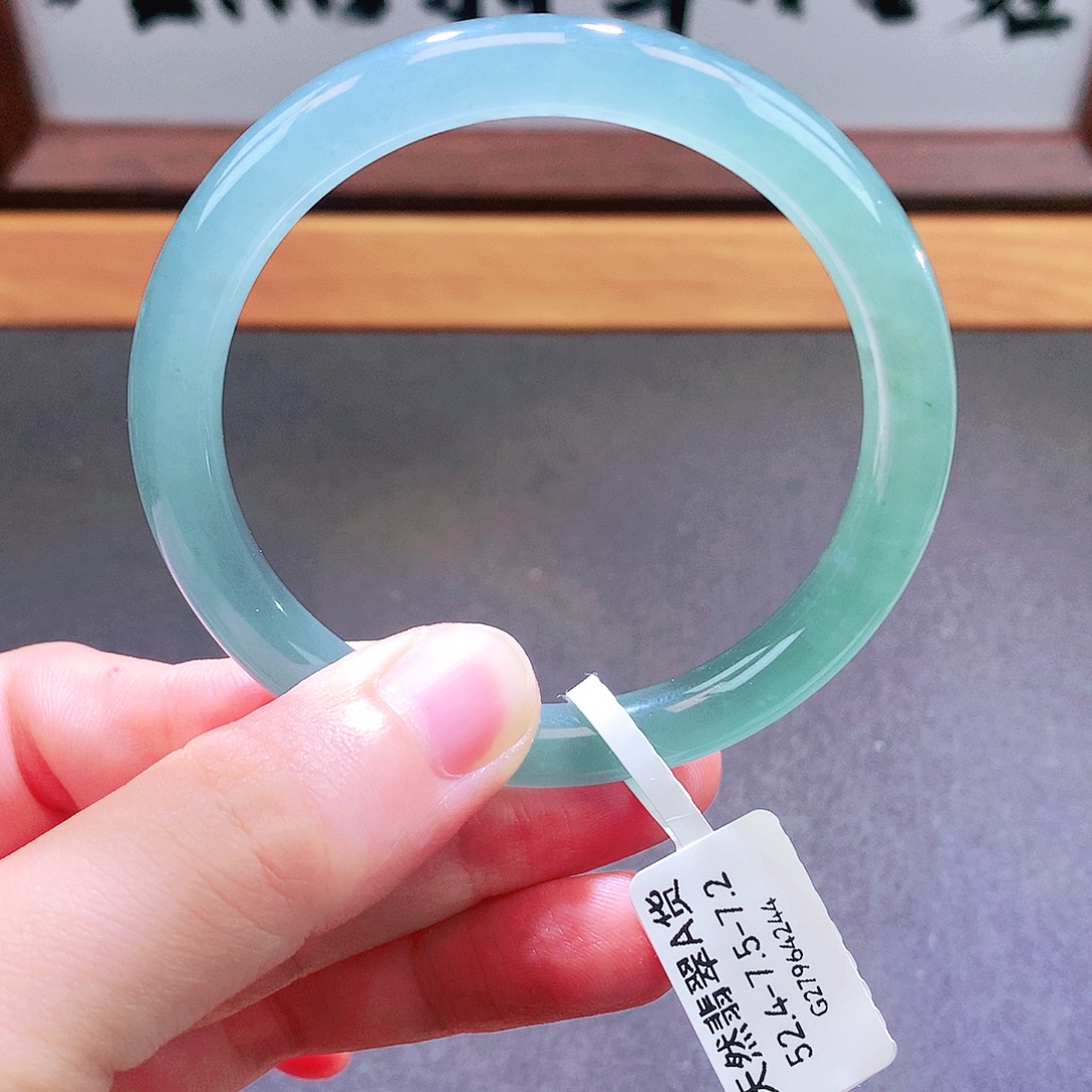 翡翠未镶嵌手镯天然翡翠
