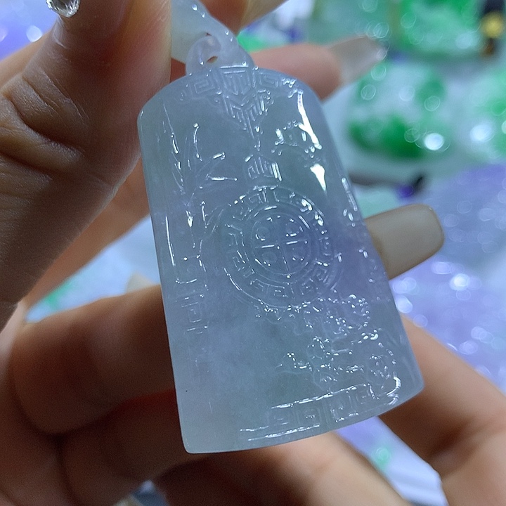 翡翠未镶嵌颈饰天然翡翠A货吊坠