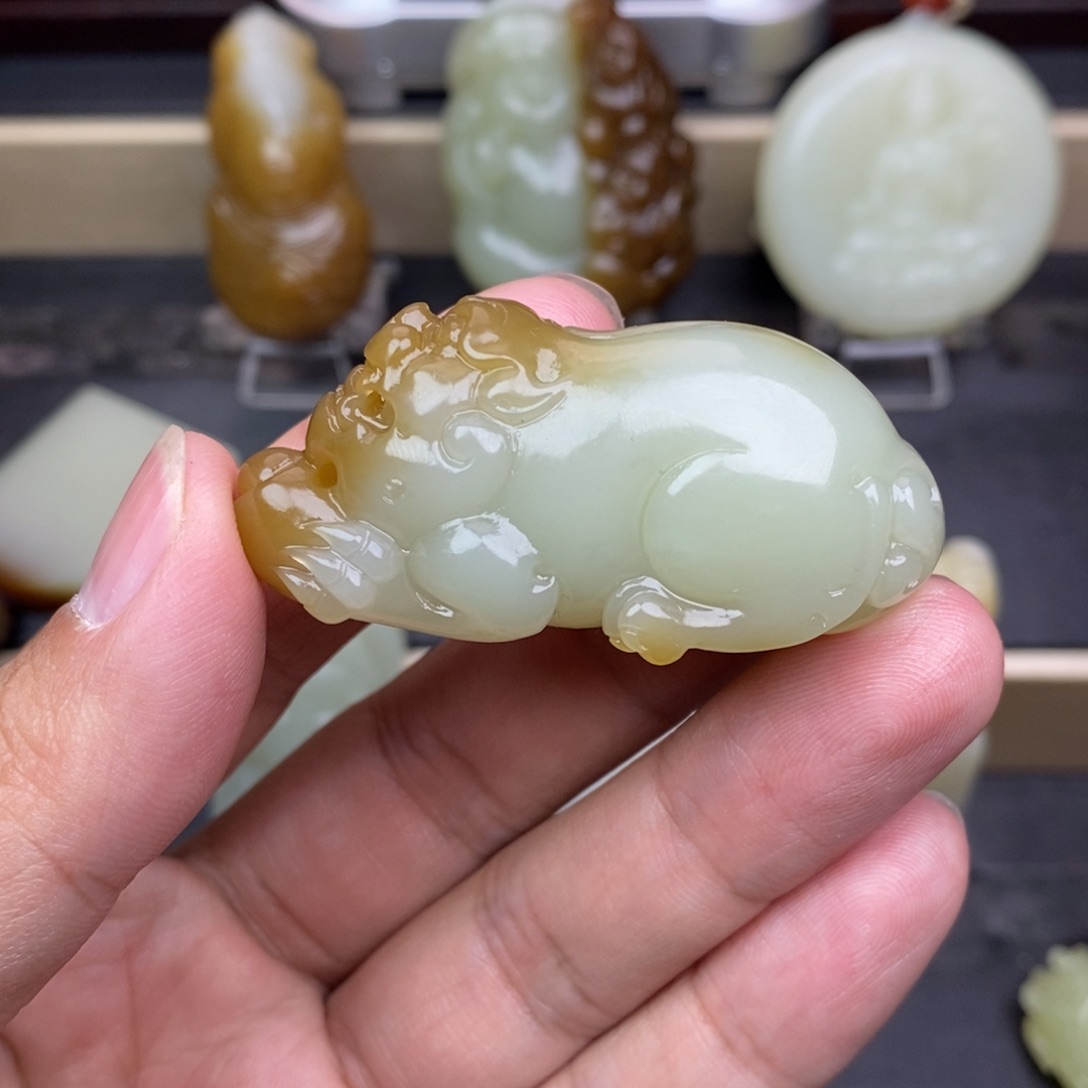 和田玉颈饰未镶嵌K****g