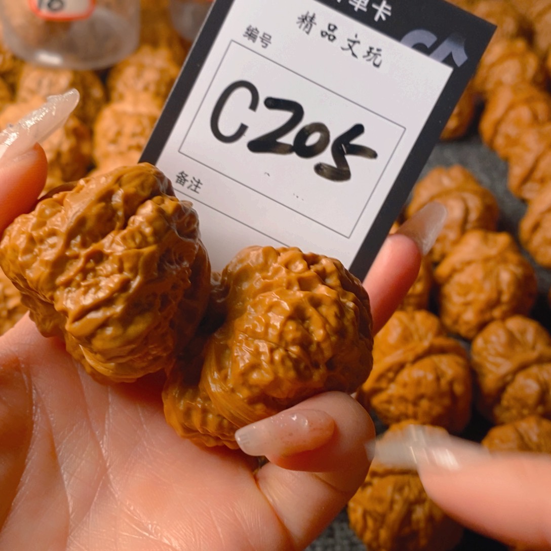 【闪购商品】核桃手串/手链蛤蟆头