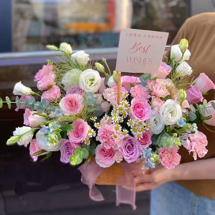 A5(紫霞+洛神+艾莎+香槟鲜花组合）收到货需要醒花6-8小时