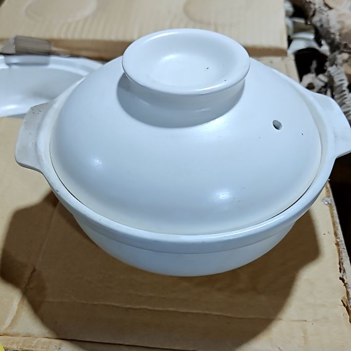 摆件陶瓷盘子碗啥都有