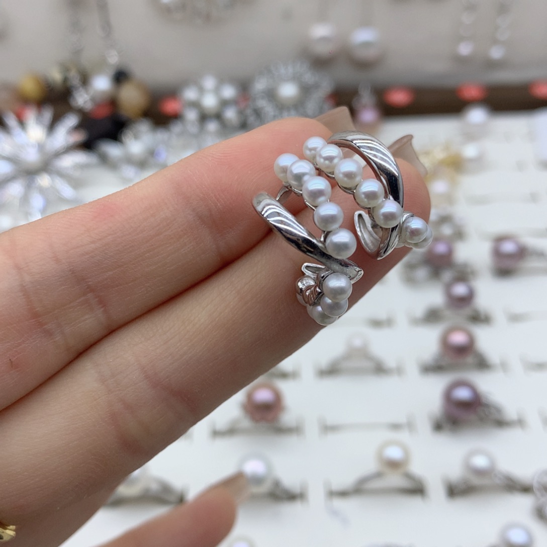 银S925镶嵌淡水珍珠耳饰