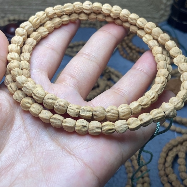 【闪购商品】吊坠柏香籽/百香籽