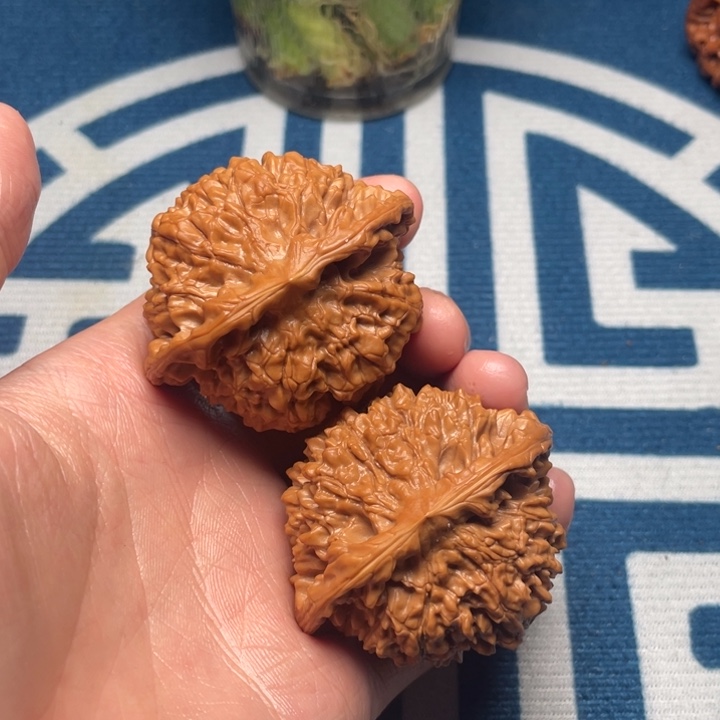 文玩核桃把件矮壮官帽