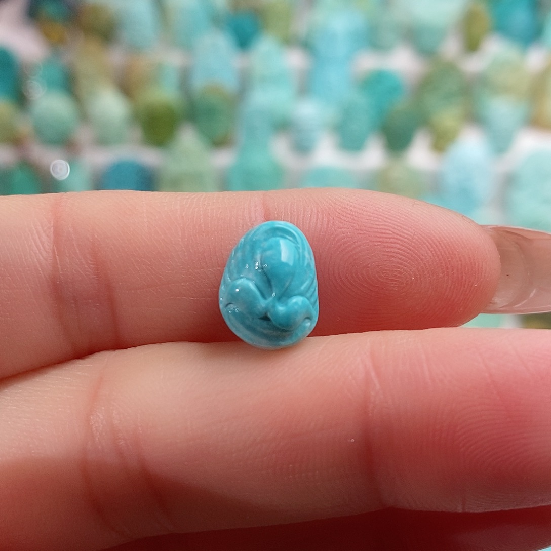 绿松石绿松石未镶嵌