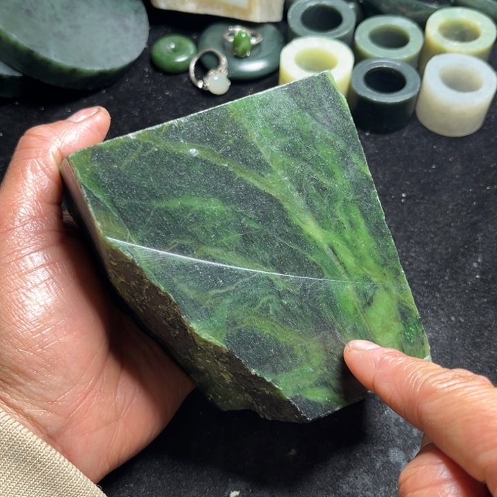 和田玉（糖玉）未镶嵌珠宝半成品