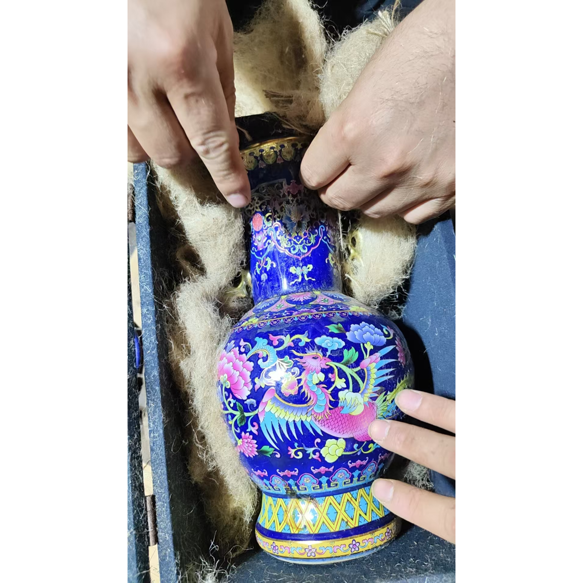 1个开封大皮皮包蓝色摆件链接