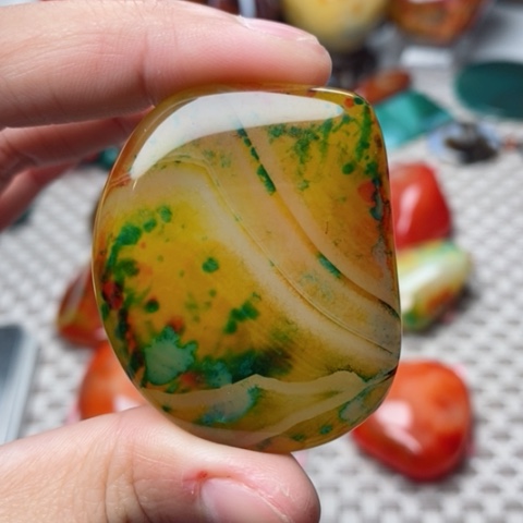 未镶嵌玛瑙/玉髓珠宝奇石