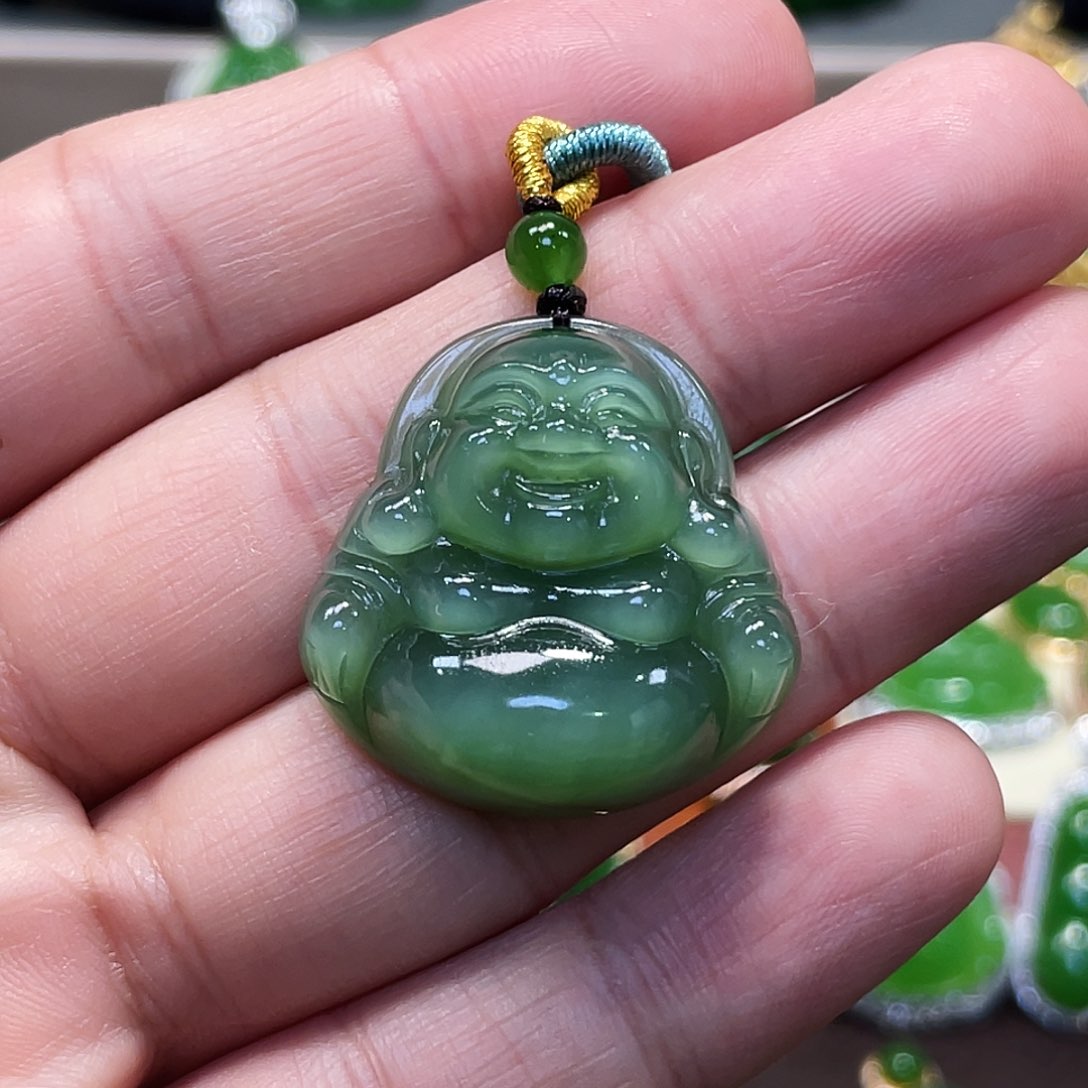 和田玉（碧玉）颈饰未镶嵌佛公30mm