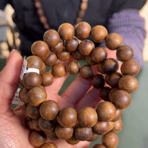 沉香手串白棋12克卡1.3多样性发1条