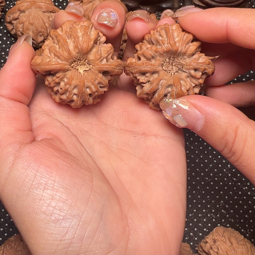 闲***闲龙门涧，边41➕，肚40，高40