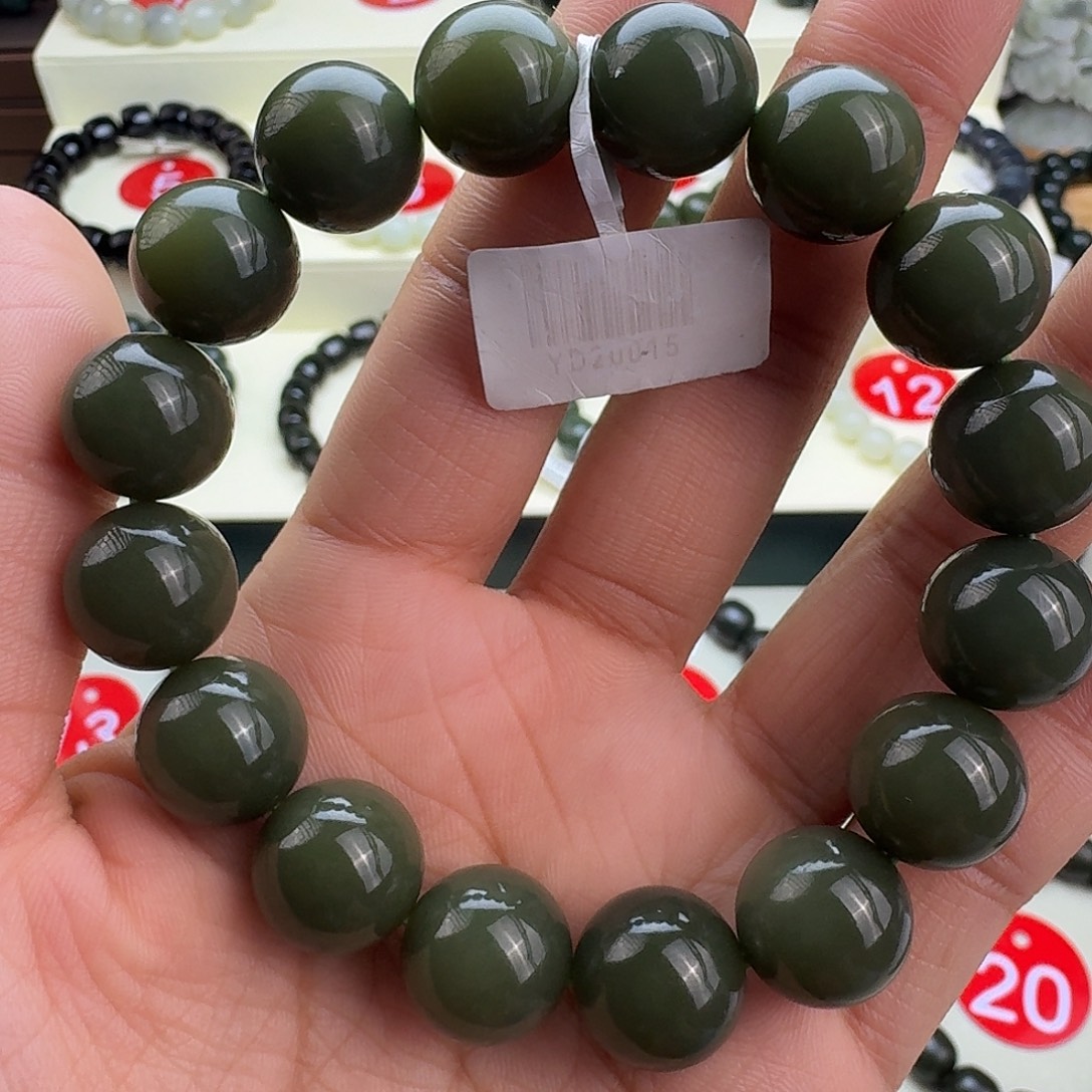 和田玉未镶嵌手串