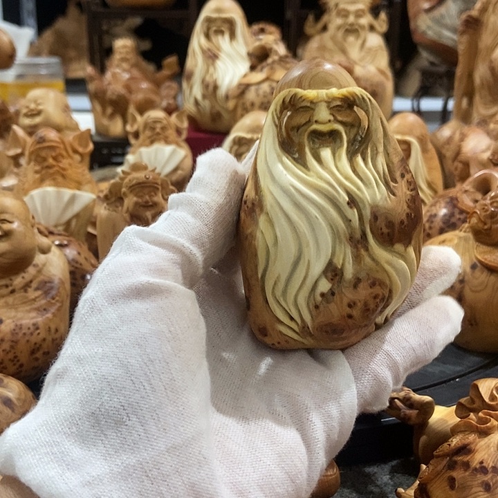 柏木（崖柏）留疤寿星