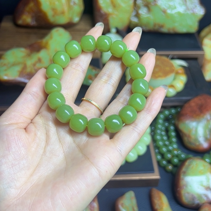 和田玉（糖玉）未镶嵌挂件放****啊