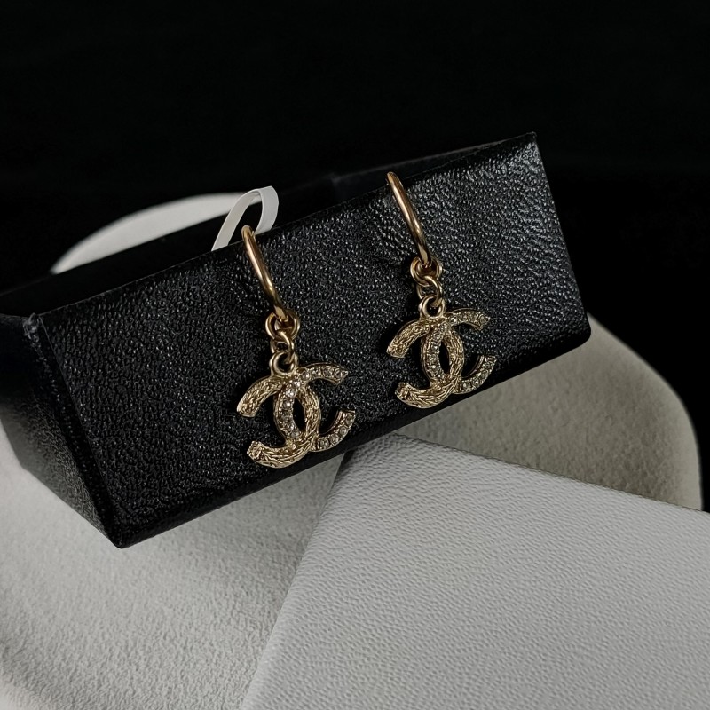 99新 Chanel/香奈儿 【24期】11P浅金色藤条拼钻双C耳钉52244