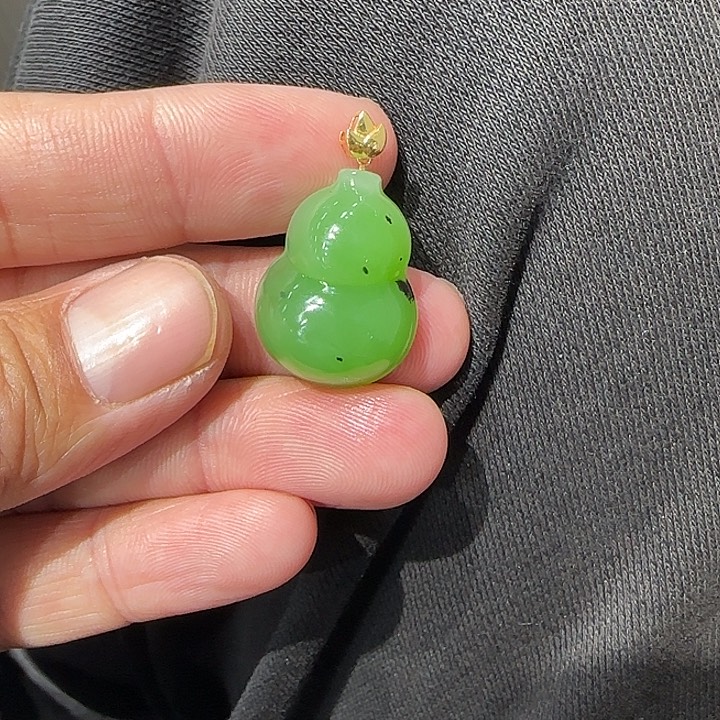 和田玉（碧玉）18K金镶嵌颈饰