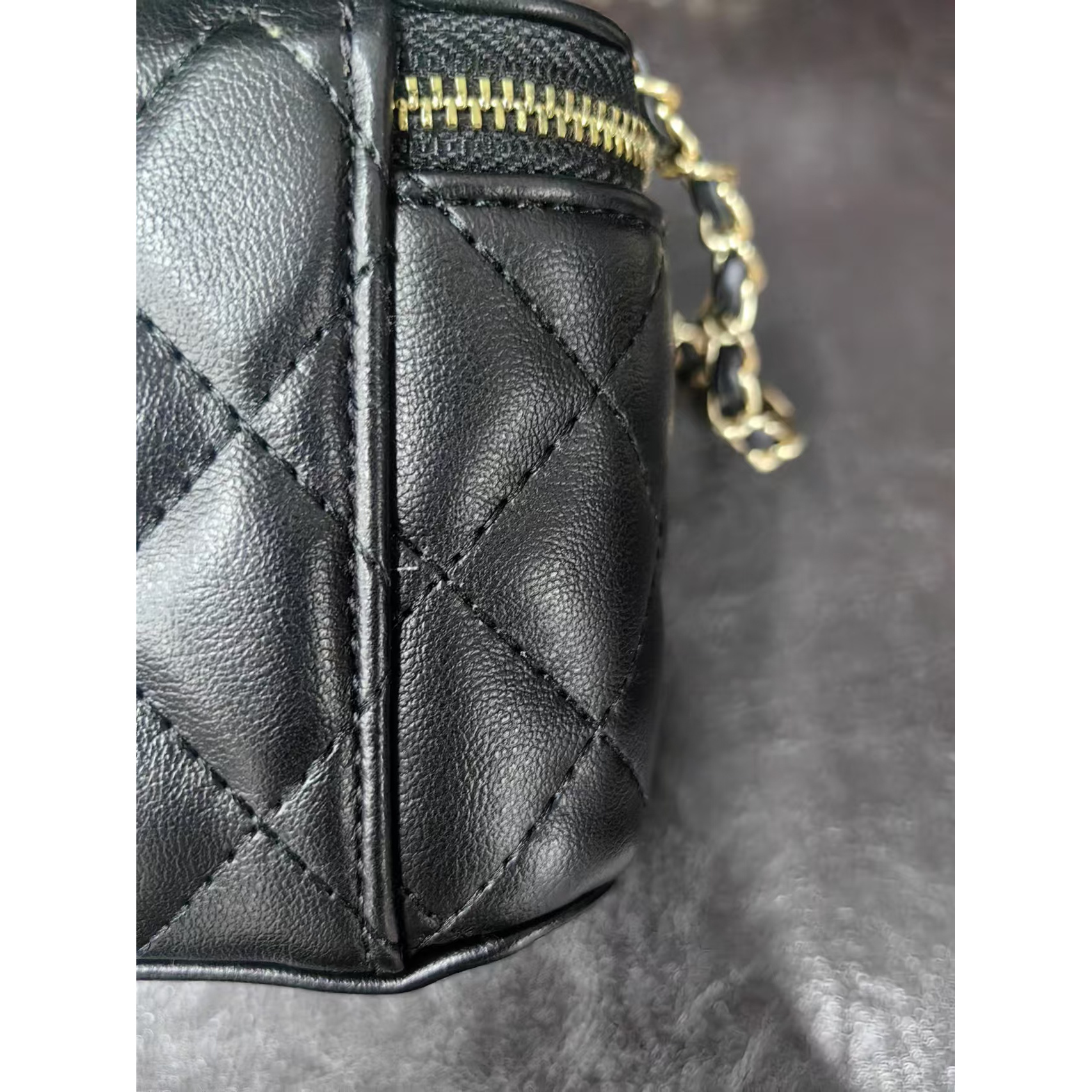 真好看啊~珍珠小盒子包包