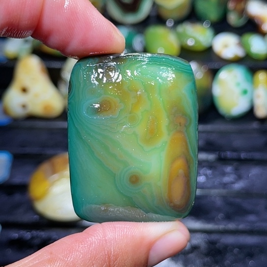 【闪购商品】未镶嵌玛瑙/玉髓珠宝奇石