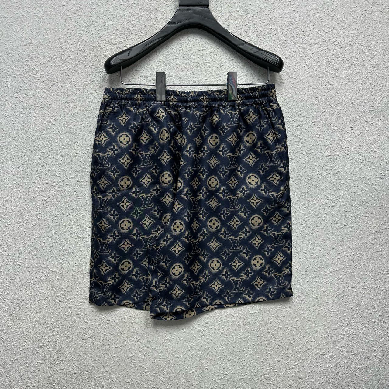 99新 LouisVuitton/路易威登 蓝色满印丝绸睡裤短裤 48码 YH16638