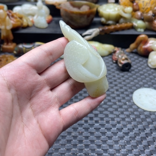 和田玉（糖玉）未镶嵌颈饰