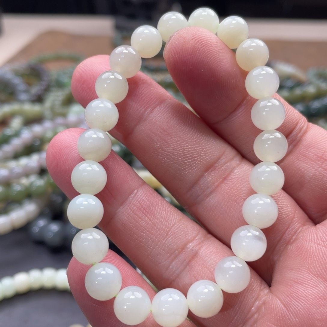 和田玉手链未镶嵌