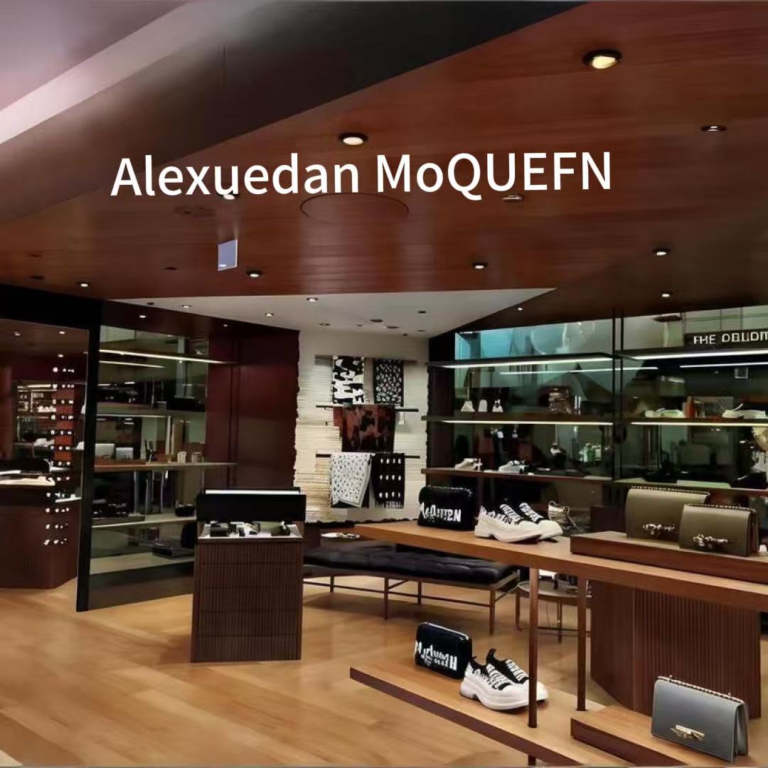 Alexuedan MoQUFEN25ss专柜直发芯片版情侣小白包