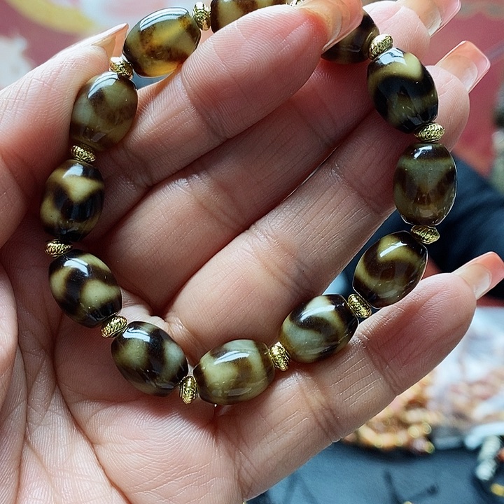 玛瑙/玉髓颈饰合金