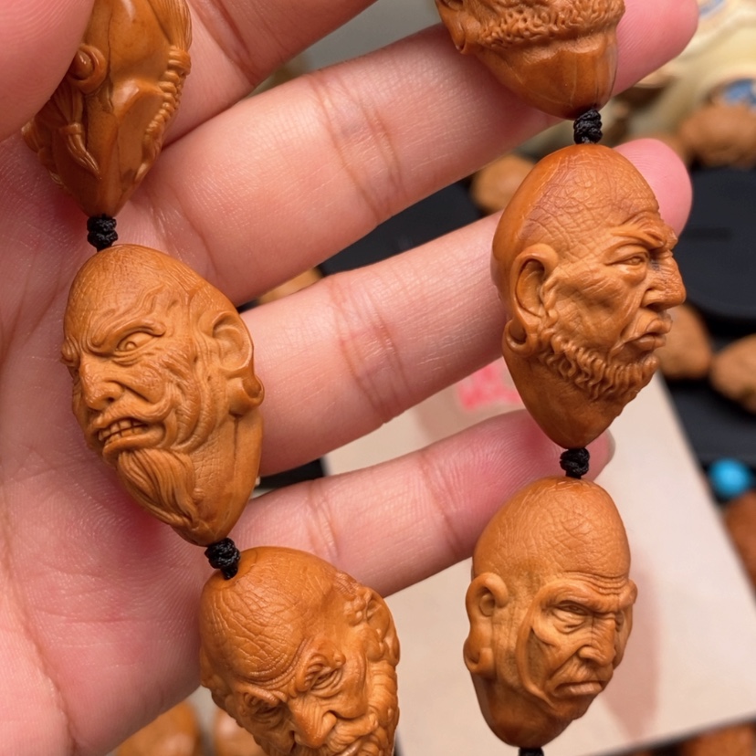 【闪购商品】橄榄核吊坠橄榄手工雕刻工艺