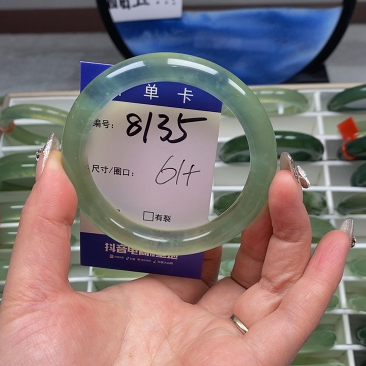 蛇纹石玉手镯未镶嵌恭****来