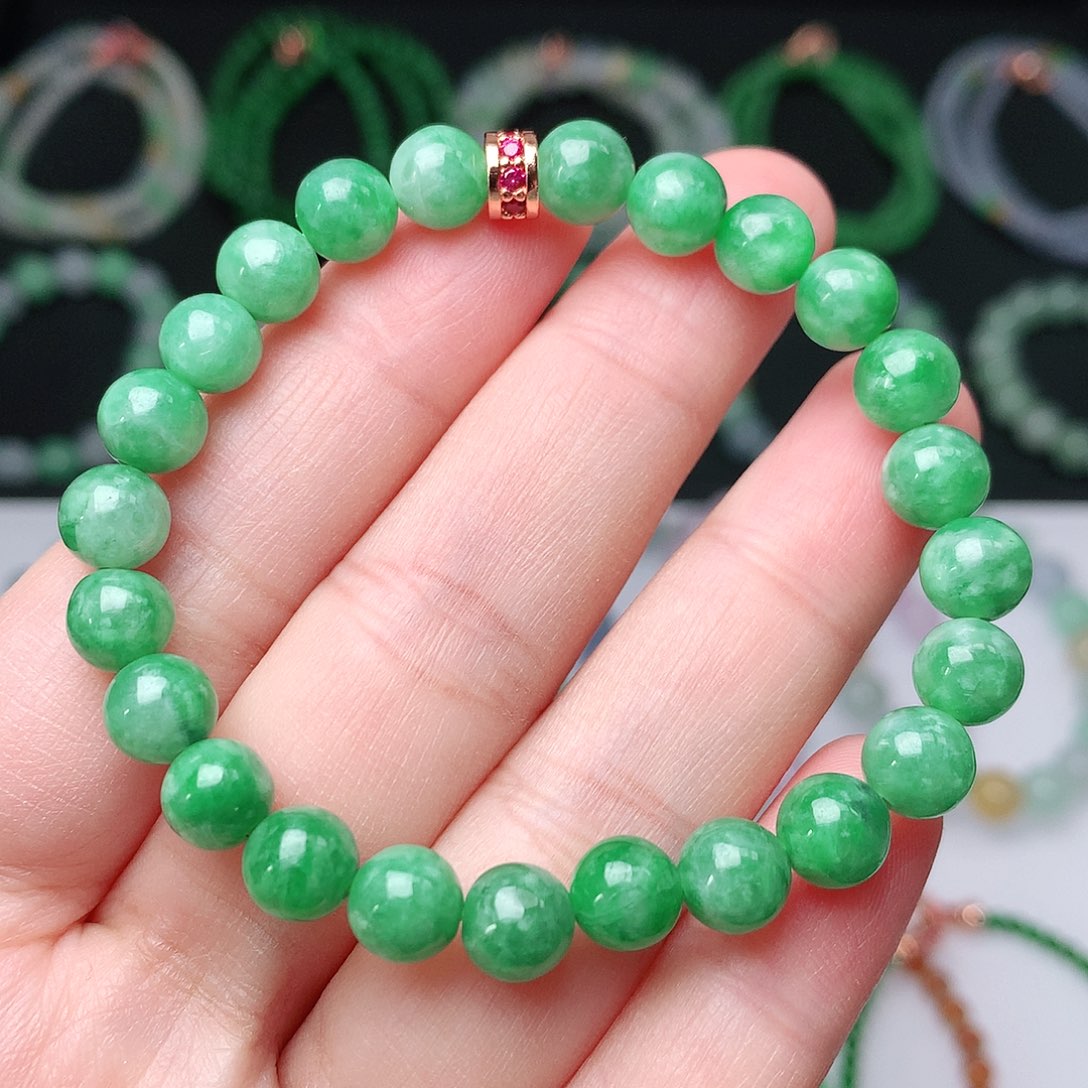 翡翠手链未镶嵌翡翠